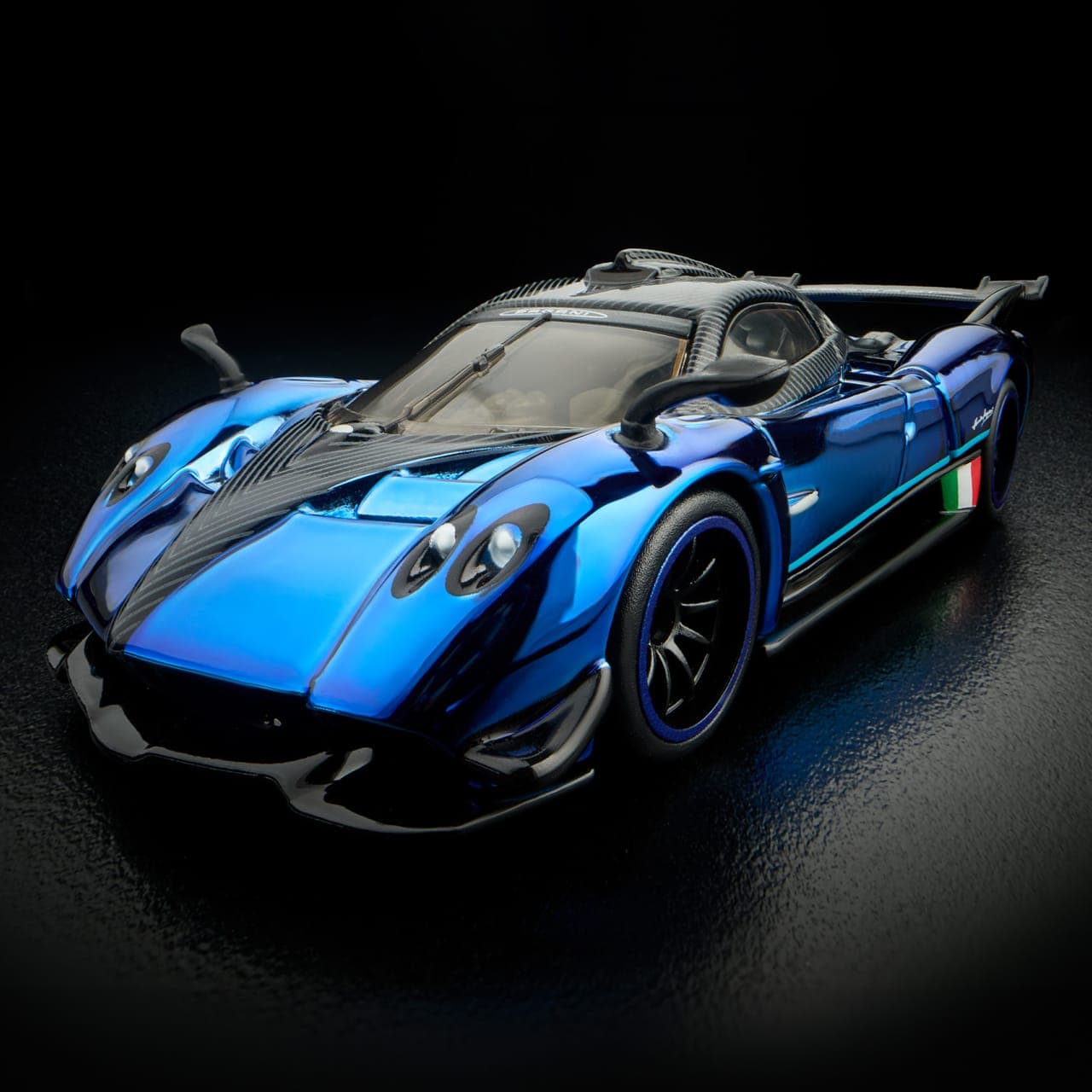 '21 Pagani Huayra R 18