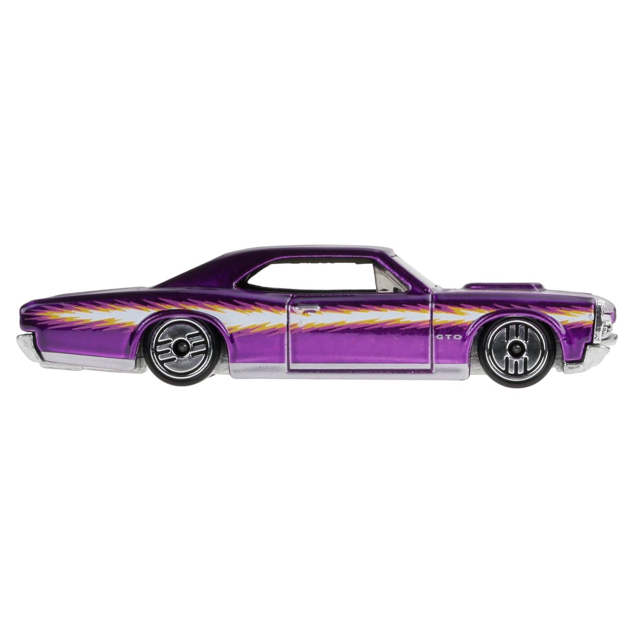 '66 Pontiac GTO 4