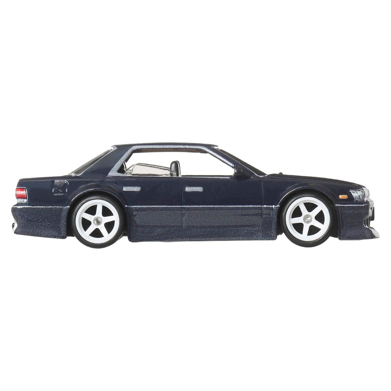 Nissan Laurel C33 5