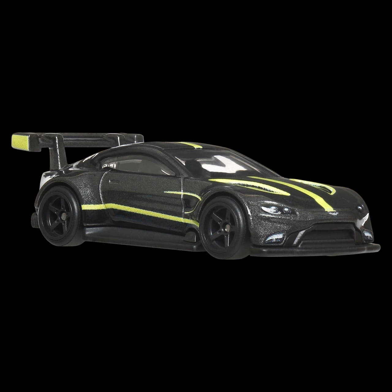 Aston Martin Vantage GTE 6