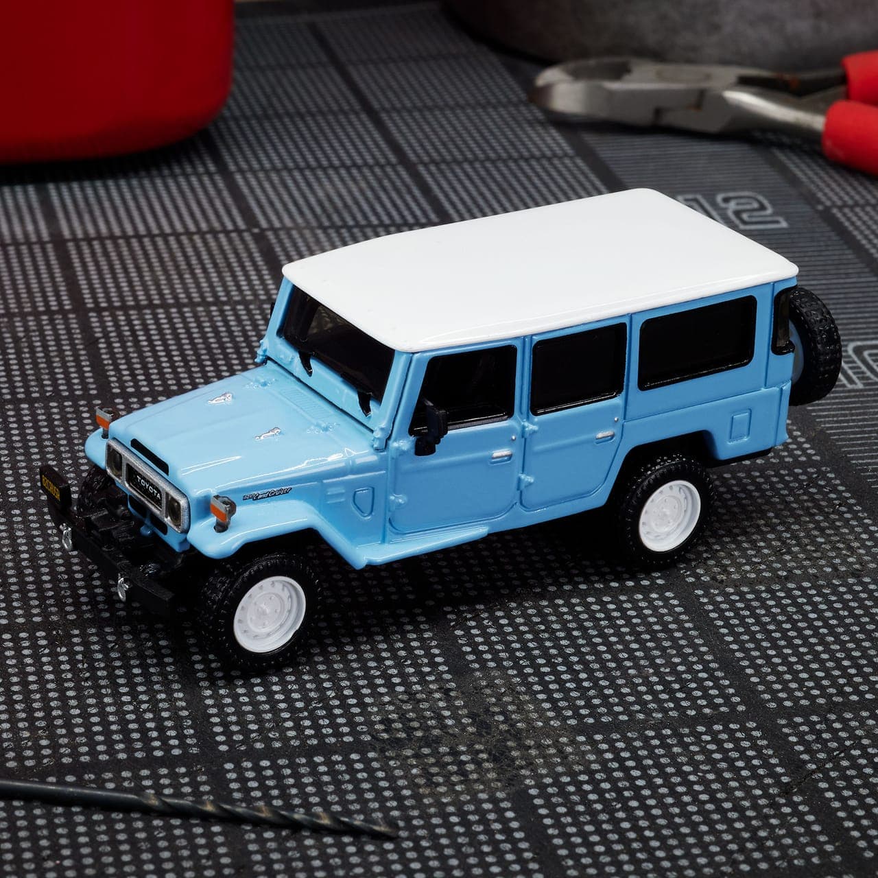 1982 CUSTOM TOYOTA LAND CRUISER FJ45 TROOPY