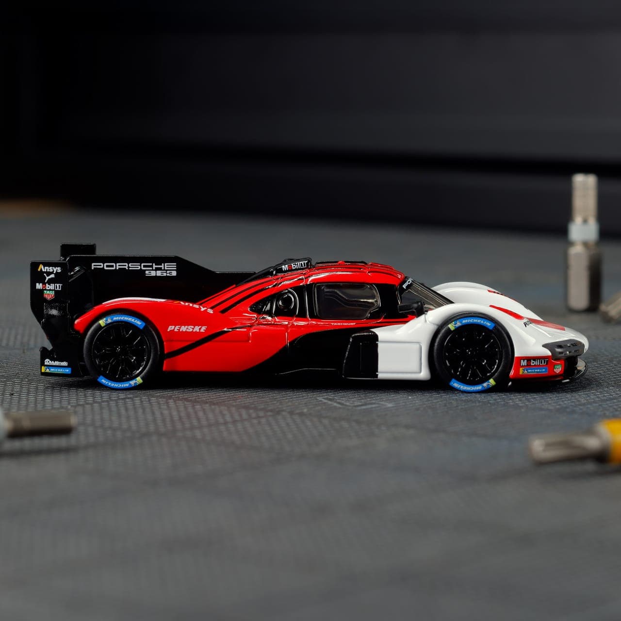 Porsche 963 4