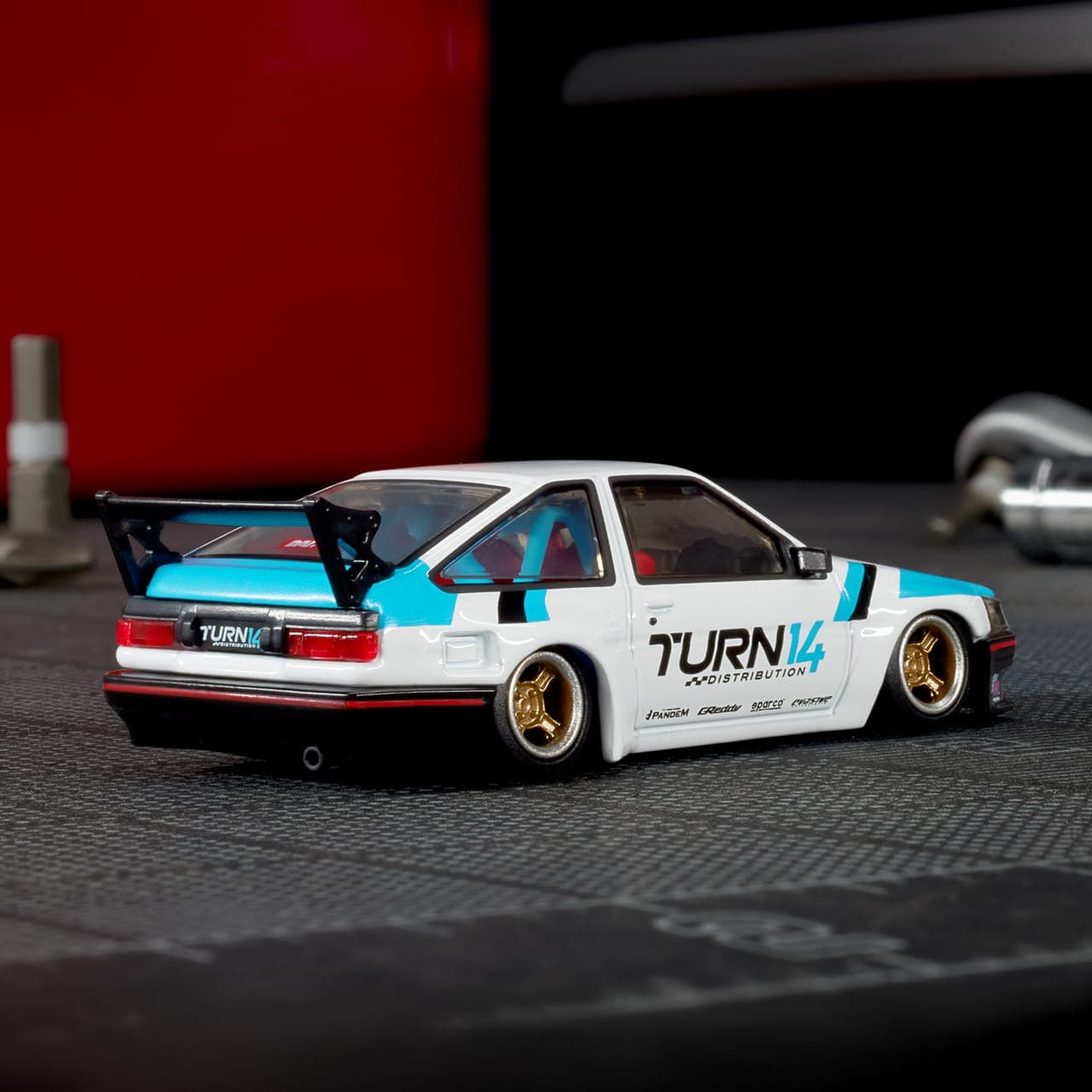 Toyota Corolla Levin (AE86) Custom 3