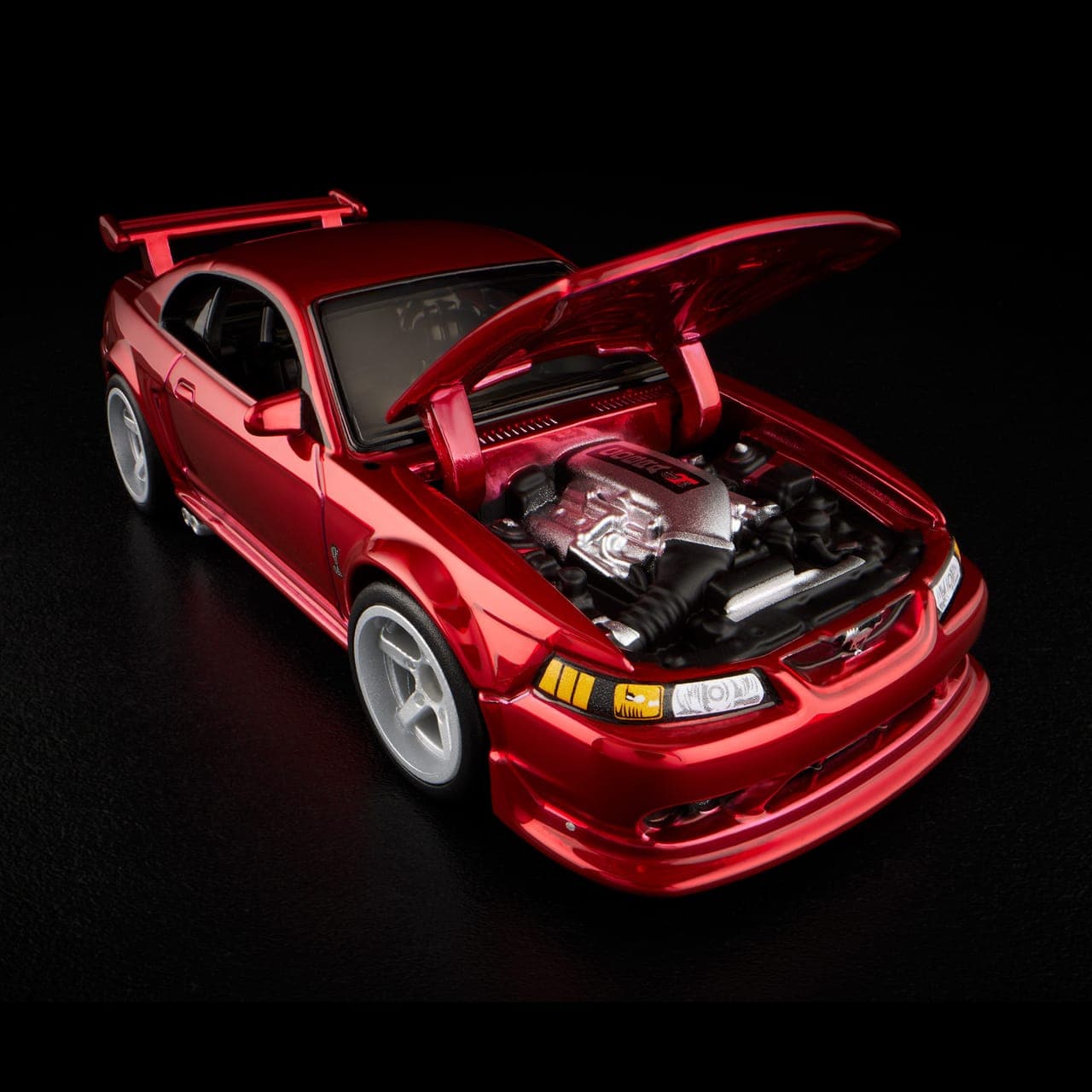 2000 Ford Mustang SVT Cobra R 10