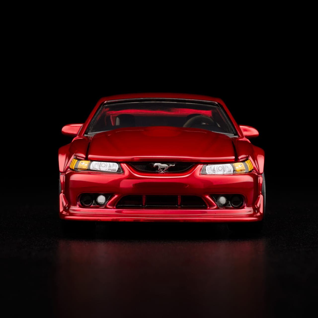 2000 Ford Mustang SVT Cobra R 4