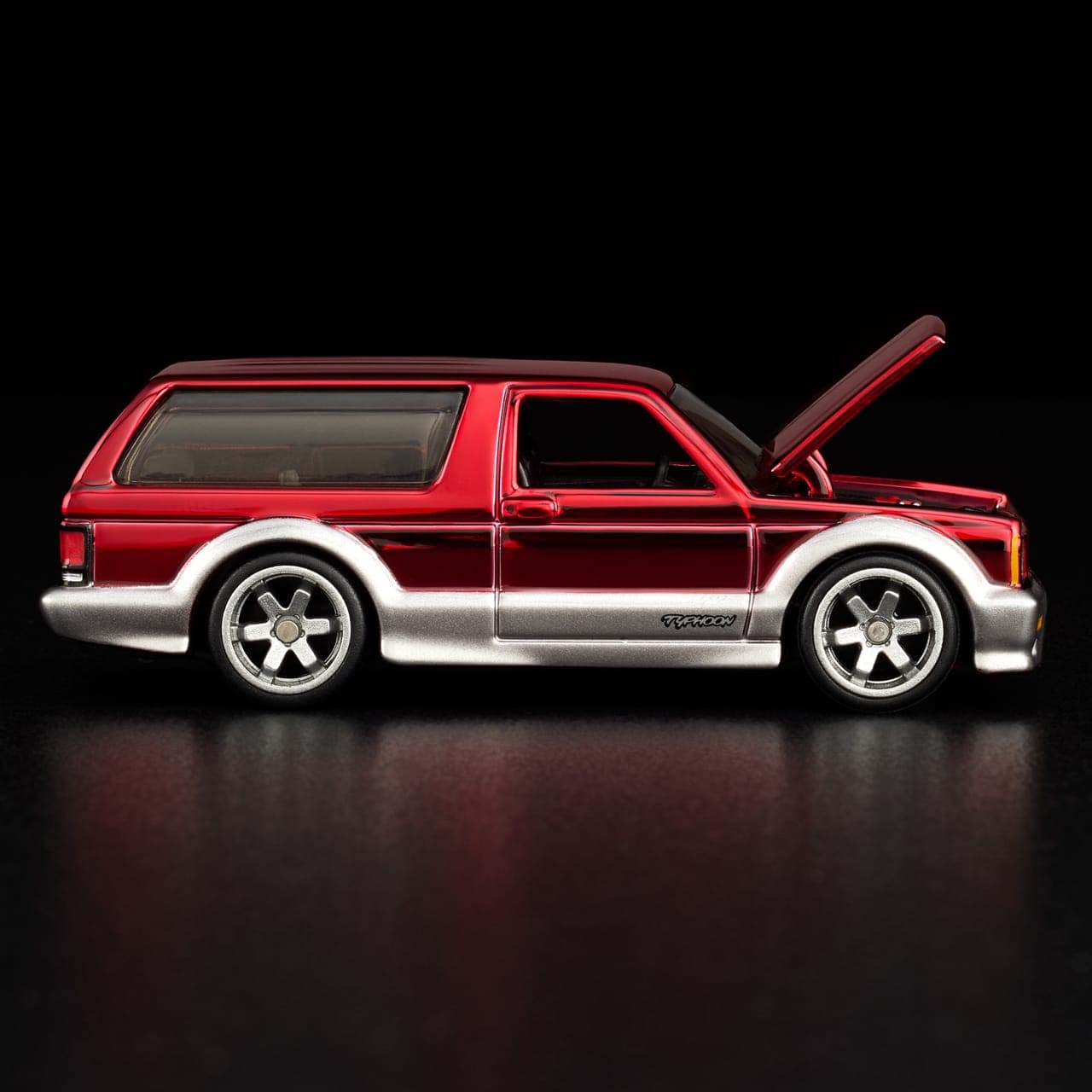 1992 GMC Typhoon 10