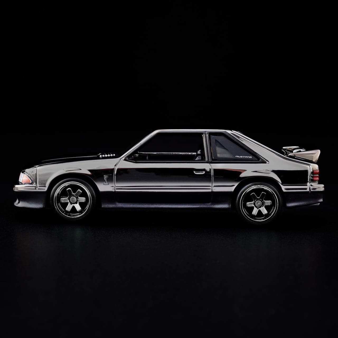 1993 Ford Mustang Cobra R 11