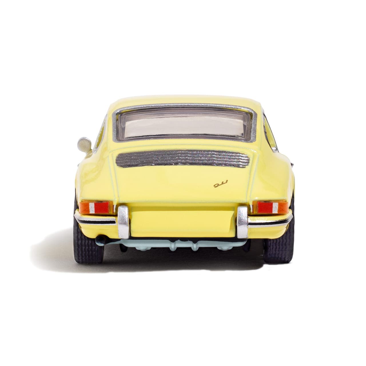 Hot Wheels x MoMA Porsche 911 coupé 6