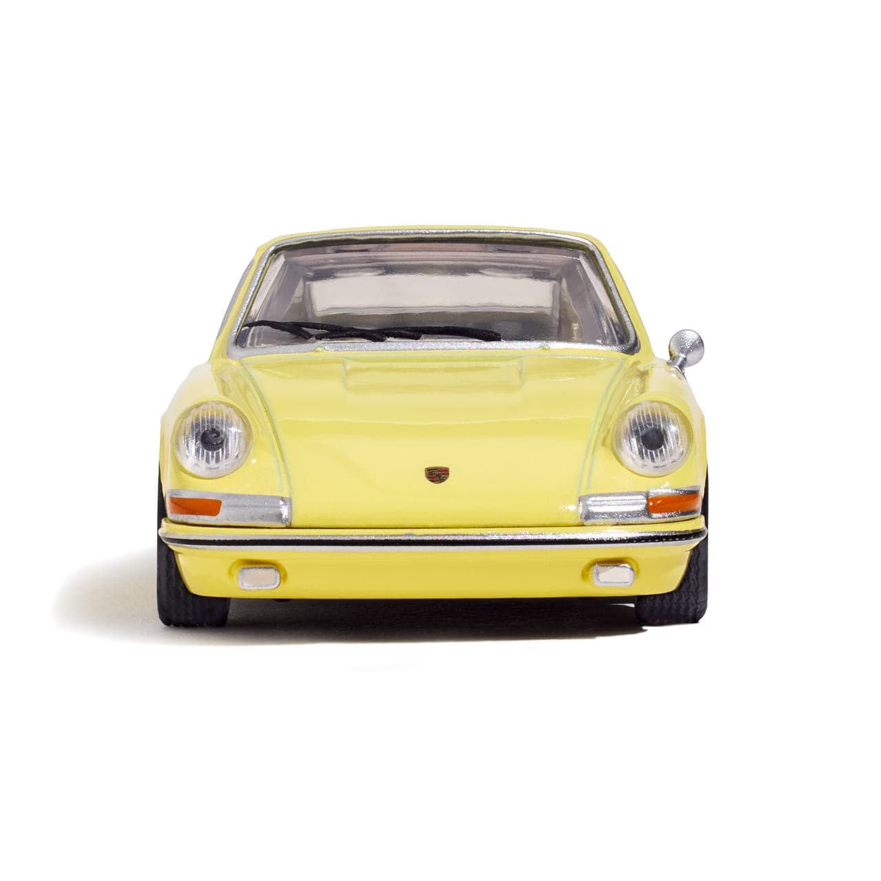 Hot Wheels x MoMA Porsche 911 coupé 7