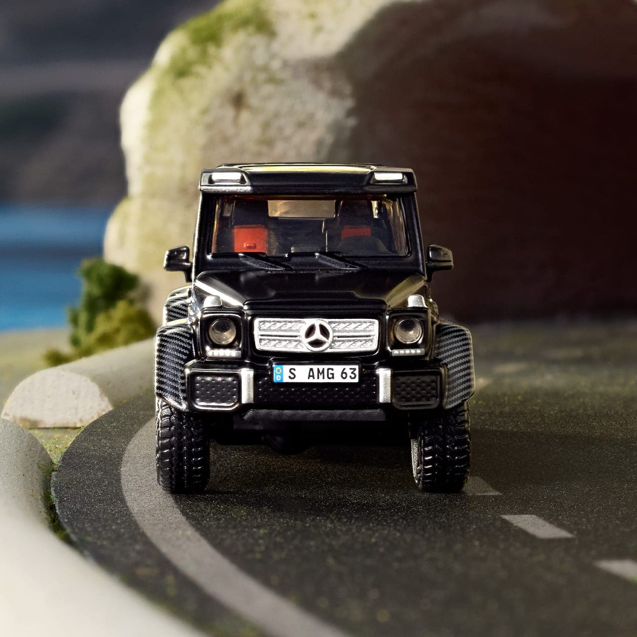Mercedes-Benz G 63 AMG 6x6 5