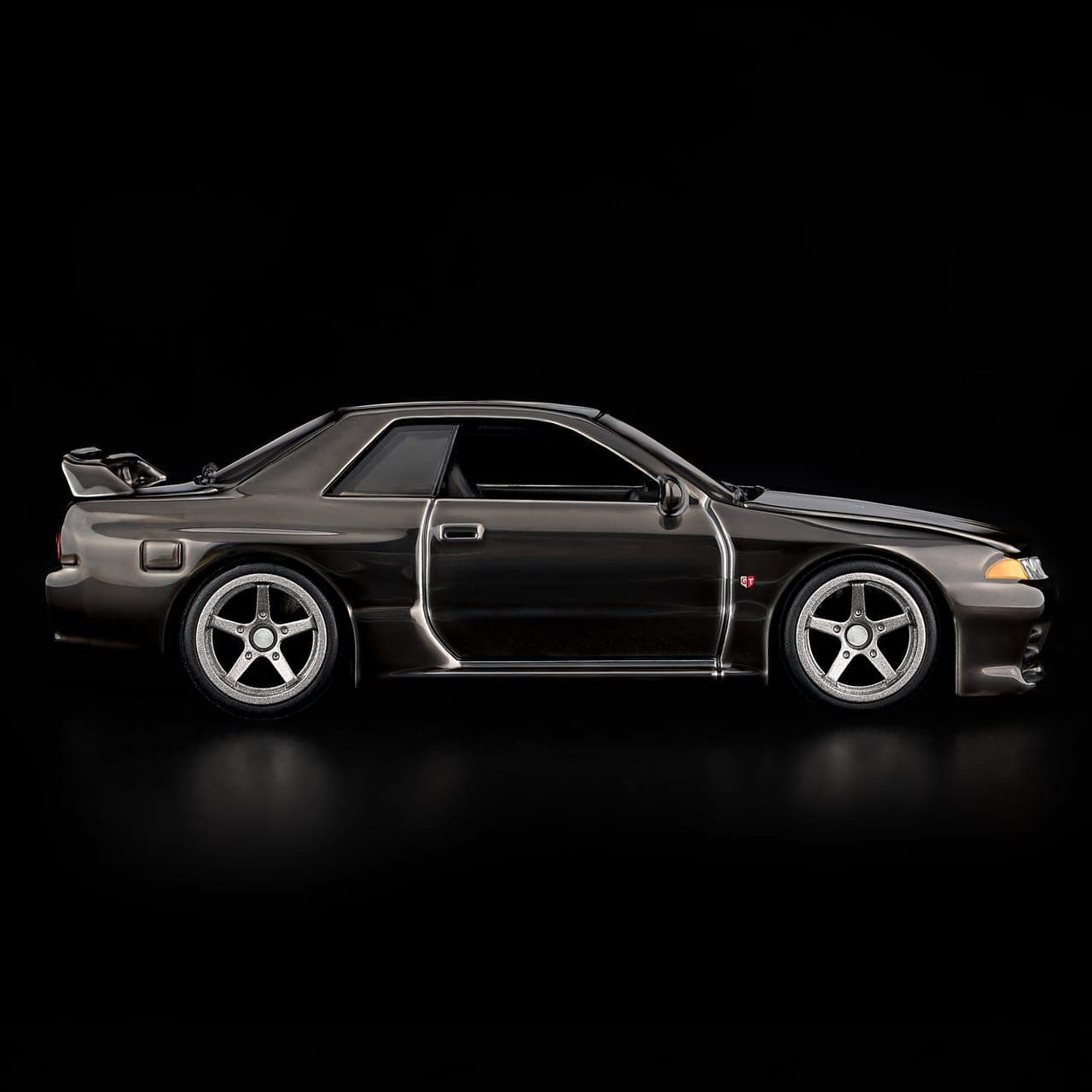 Nissan Skyline GT-R (BNR32) 6