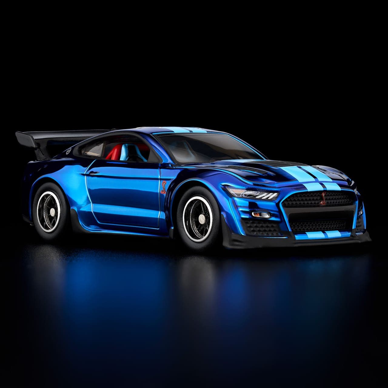 2022 Ford Mustang Shelby GT500 Code Red 10