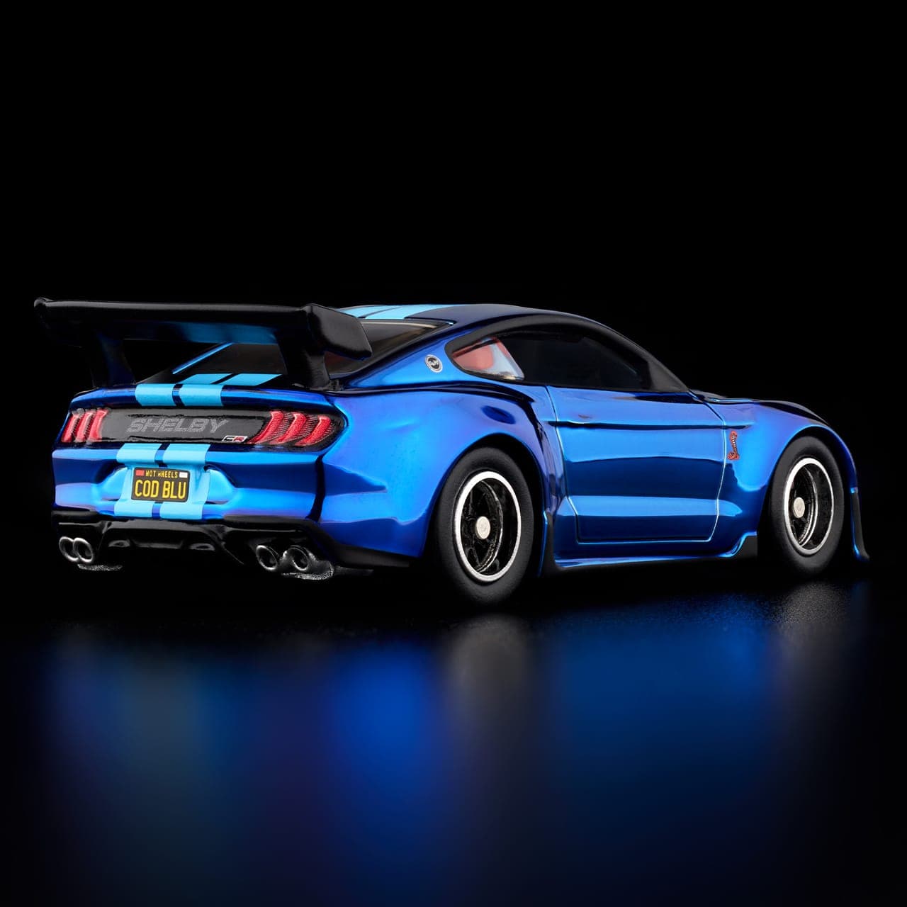 2022 Ford Mustang Shelby GT500 Code Red 3