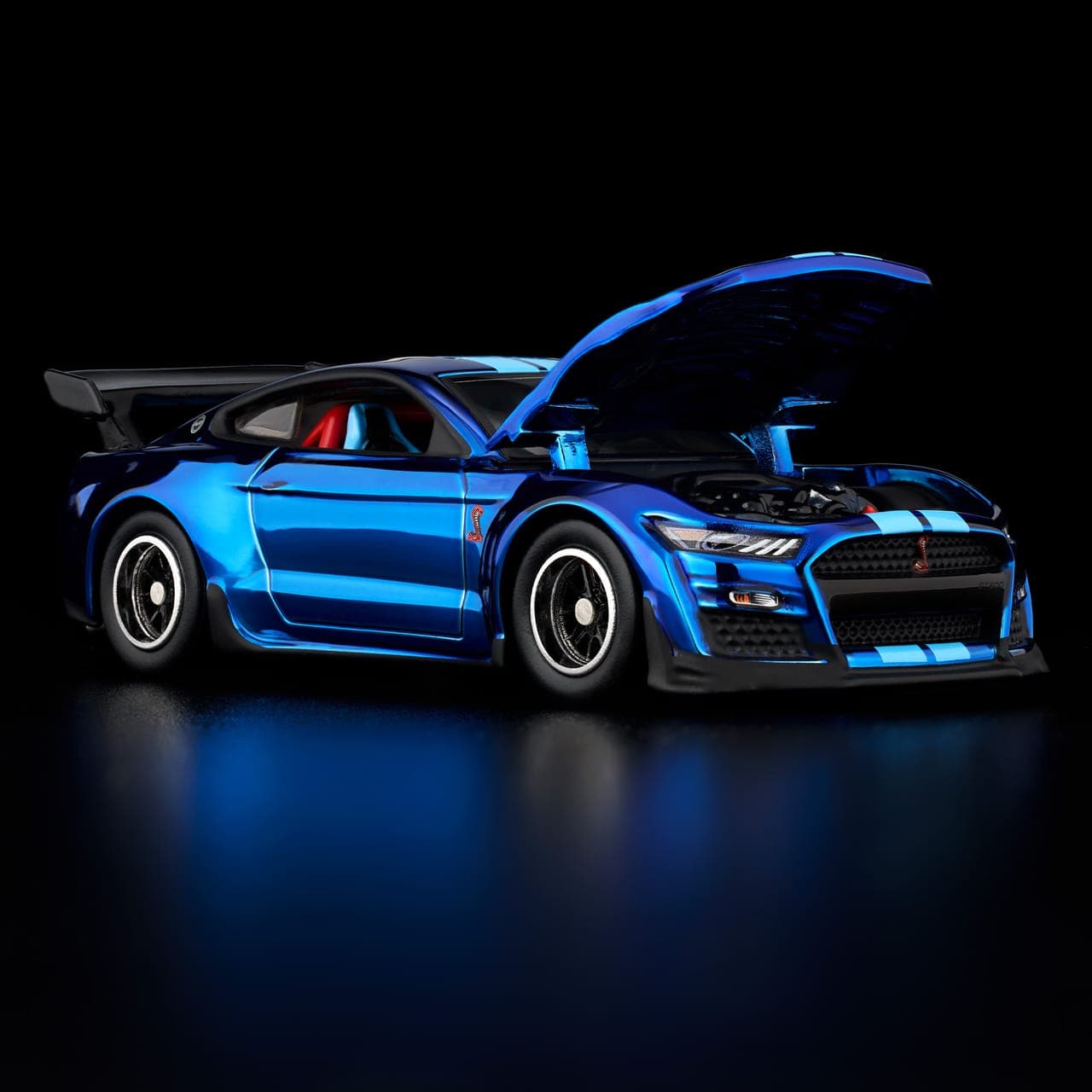2022 Ford Mustang Shelby GT500 Code Red 9