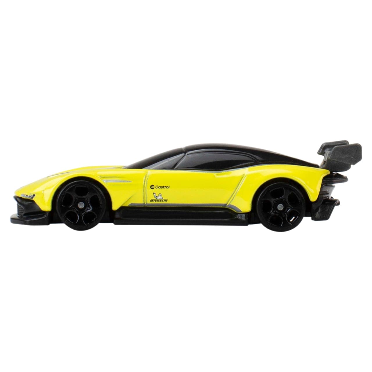Aston Martin Vulcan 4