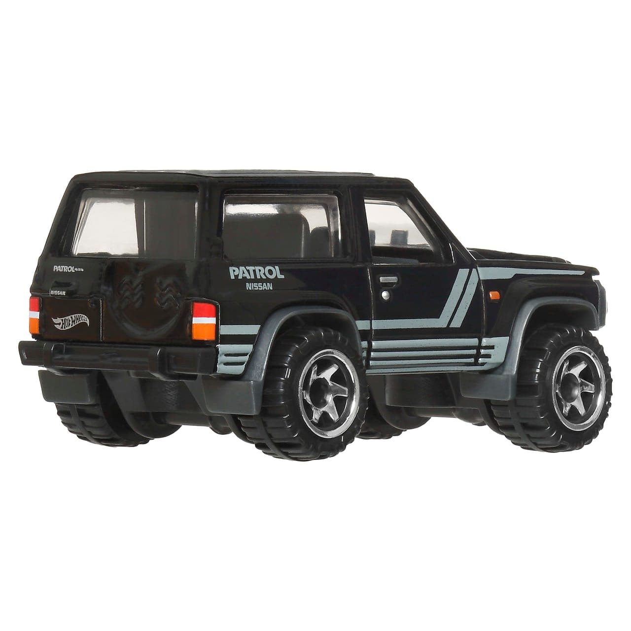 Nissan Patrol Custom 3