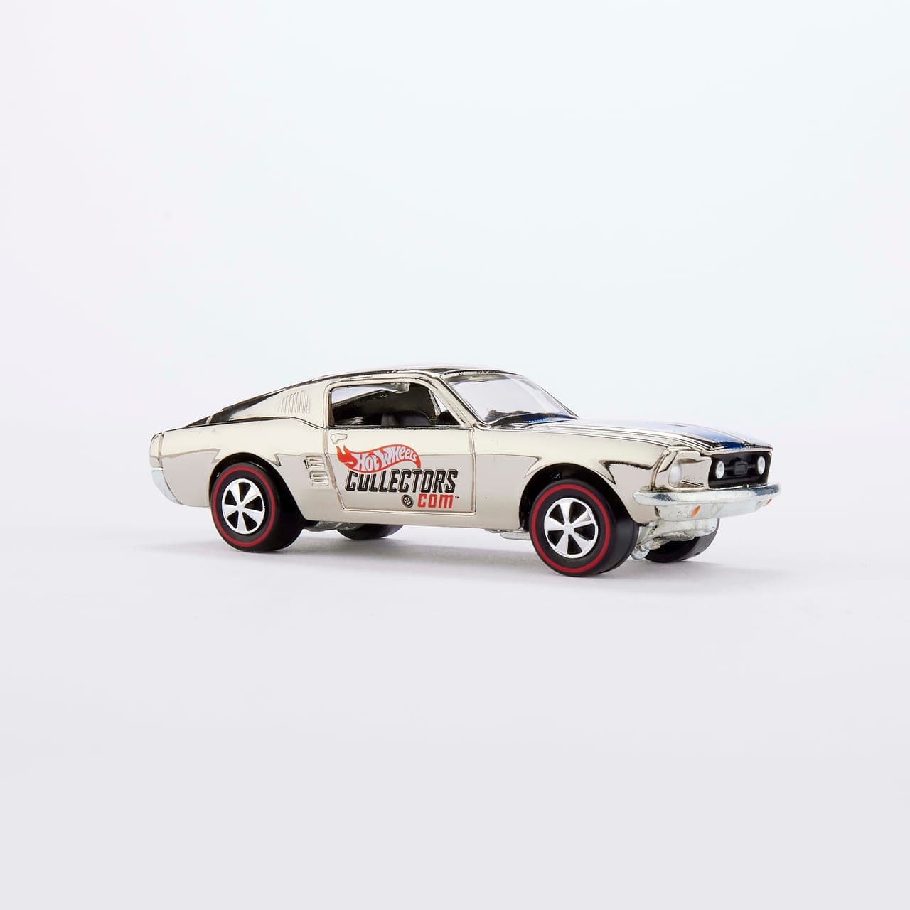 CUSTOM MUSTANG 5