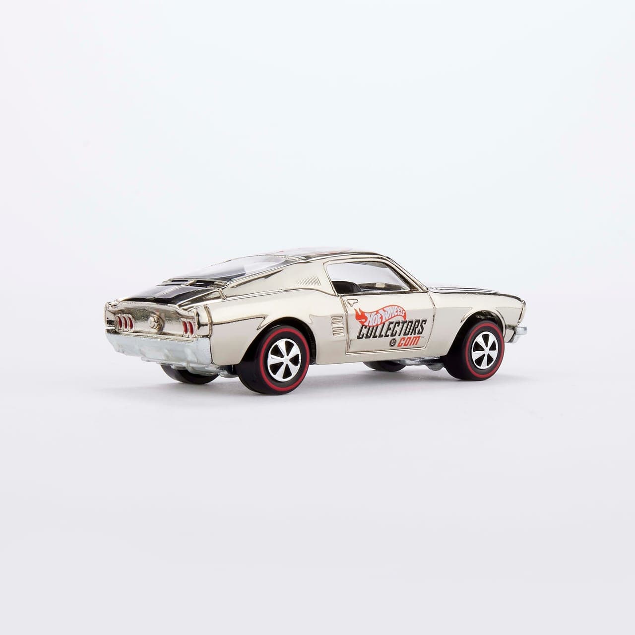 CUSTOM MUSTANG 3