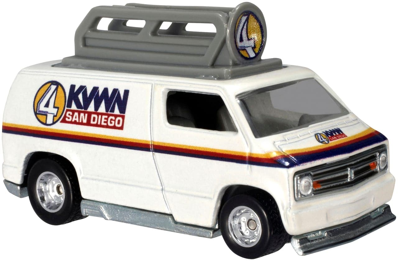 '77 CUSTOM DODGE VAN 4
