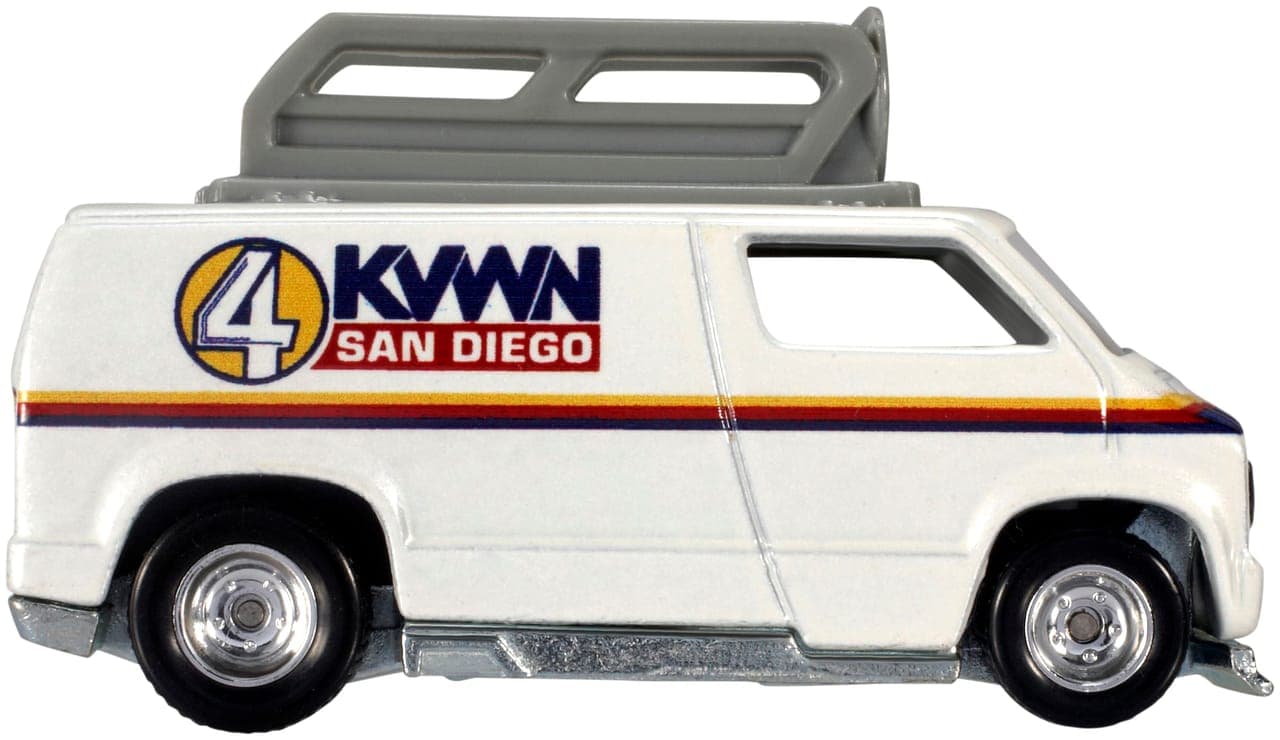 '77 CUSTOM DODGE VAN 7