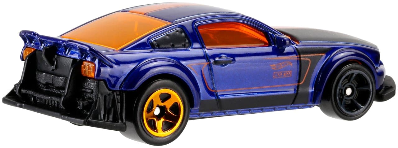 2005 Ford Mustang 2