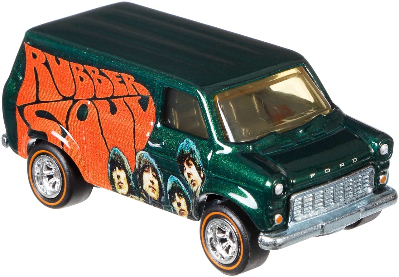 Ford Transit Supervan 3