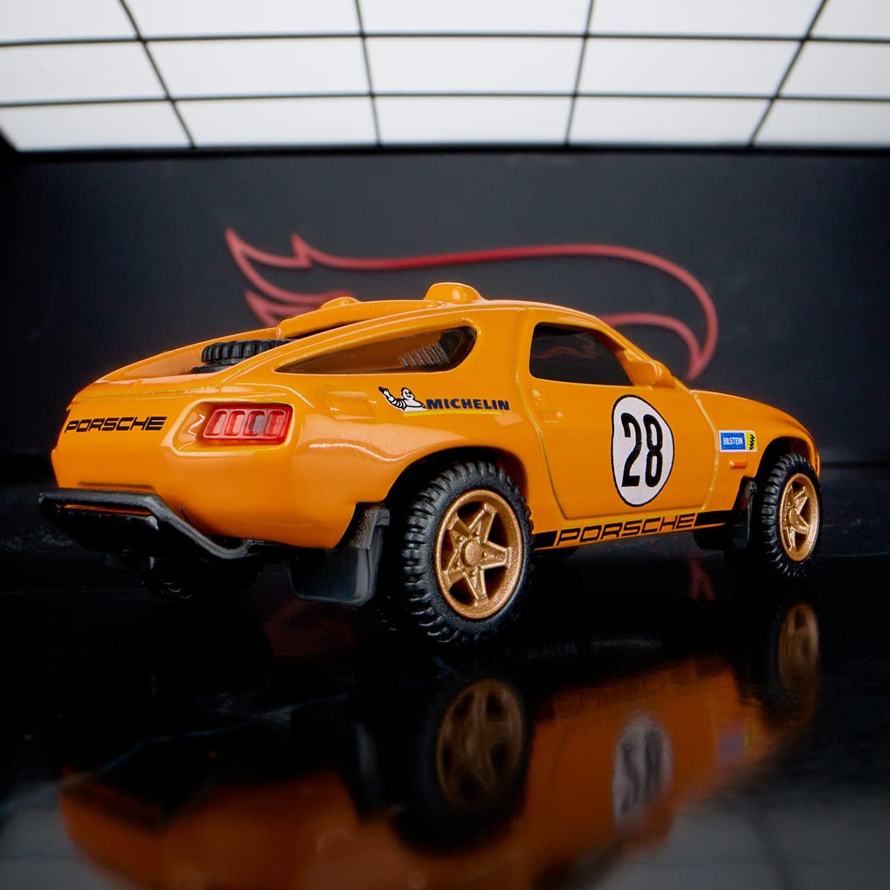 Porsche 928 Safari 6