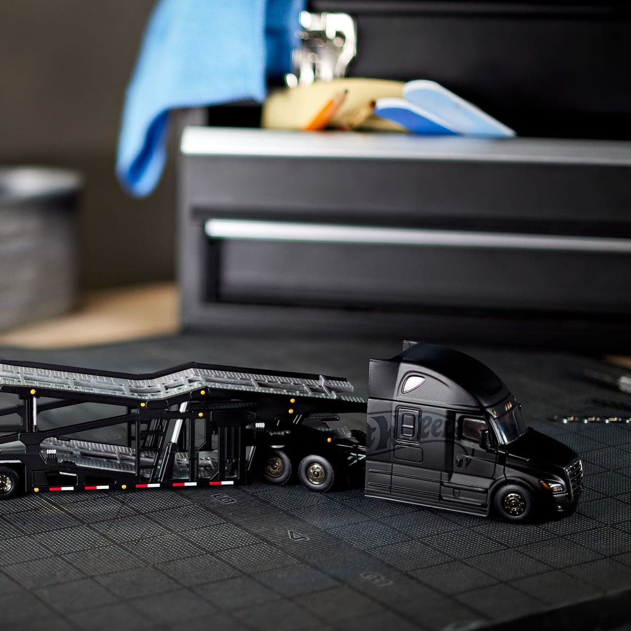 Freightliner Cascadia 9