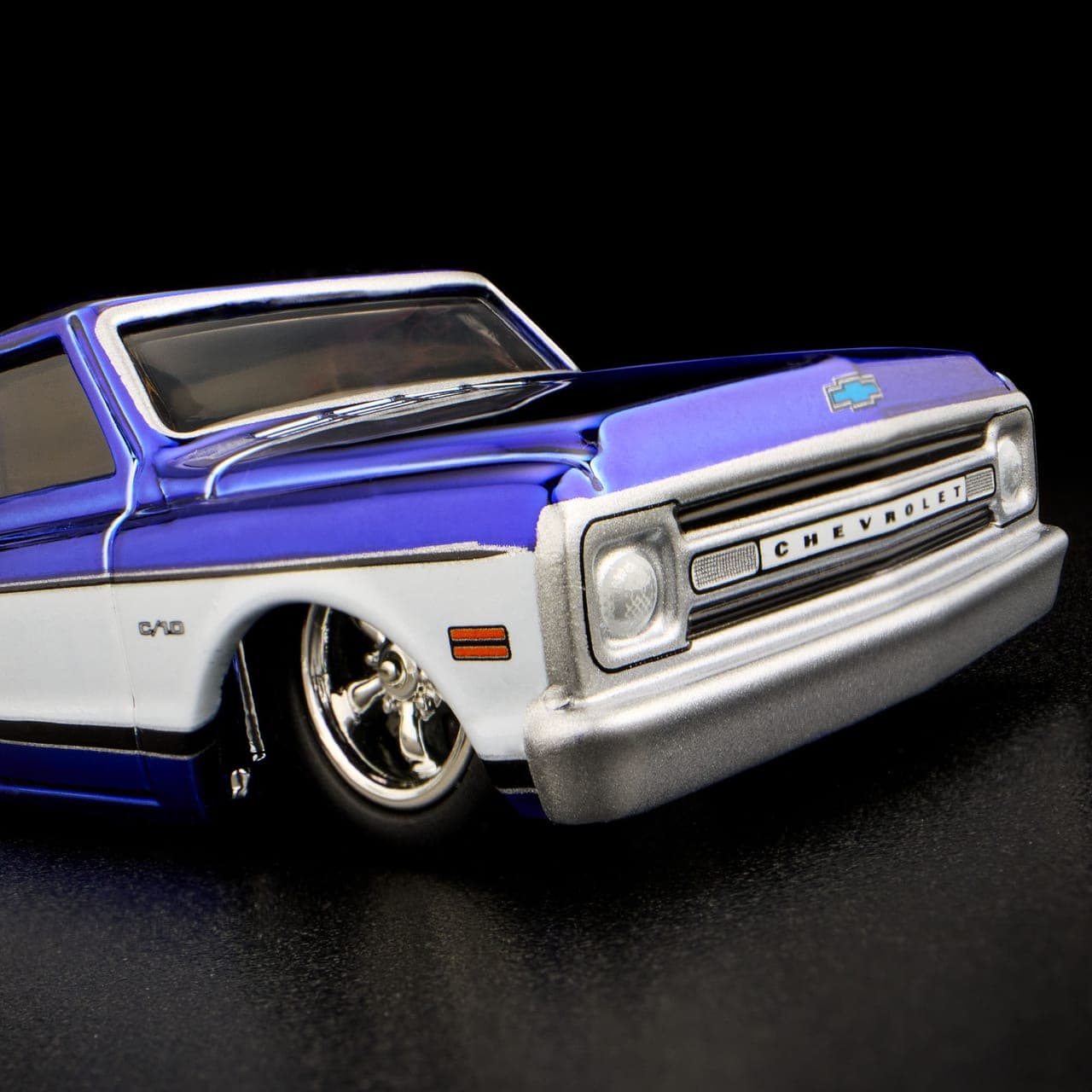 1969 CHEVY C-10 12