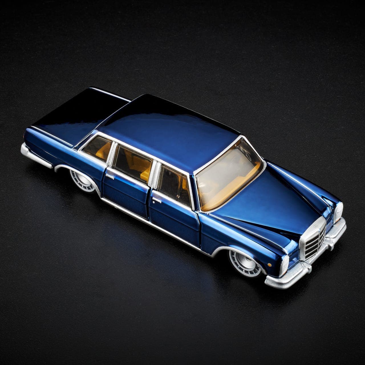 MERCEDES-BENZ 600 13