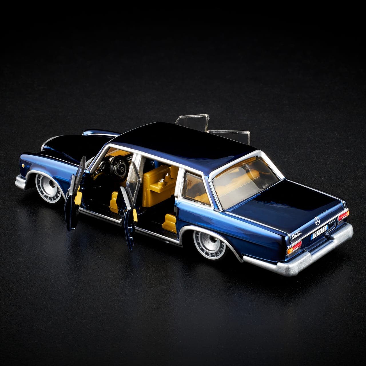 MERCEDES-BENZ 600 14