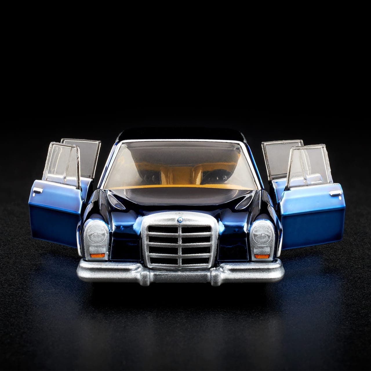MERCEDES-BENZ 600 21
